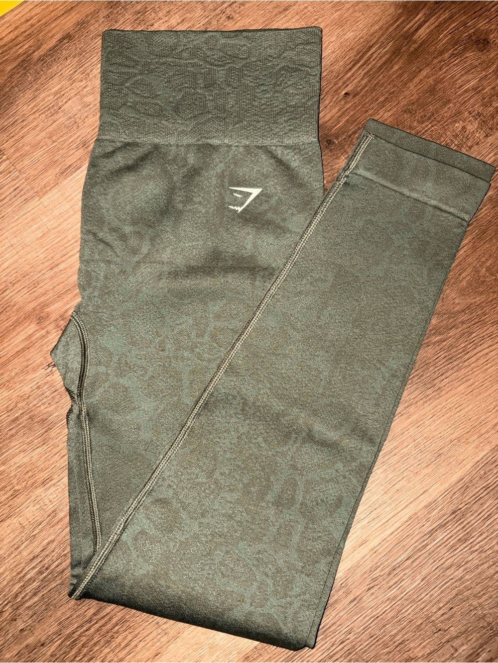 Gymshark Olive Green Adapt Seamless Leggings
